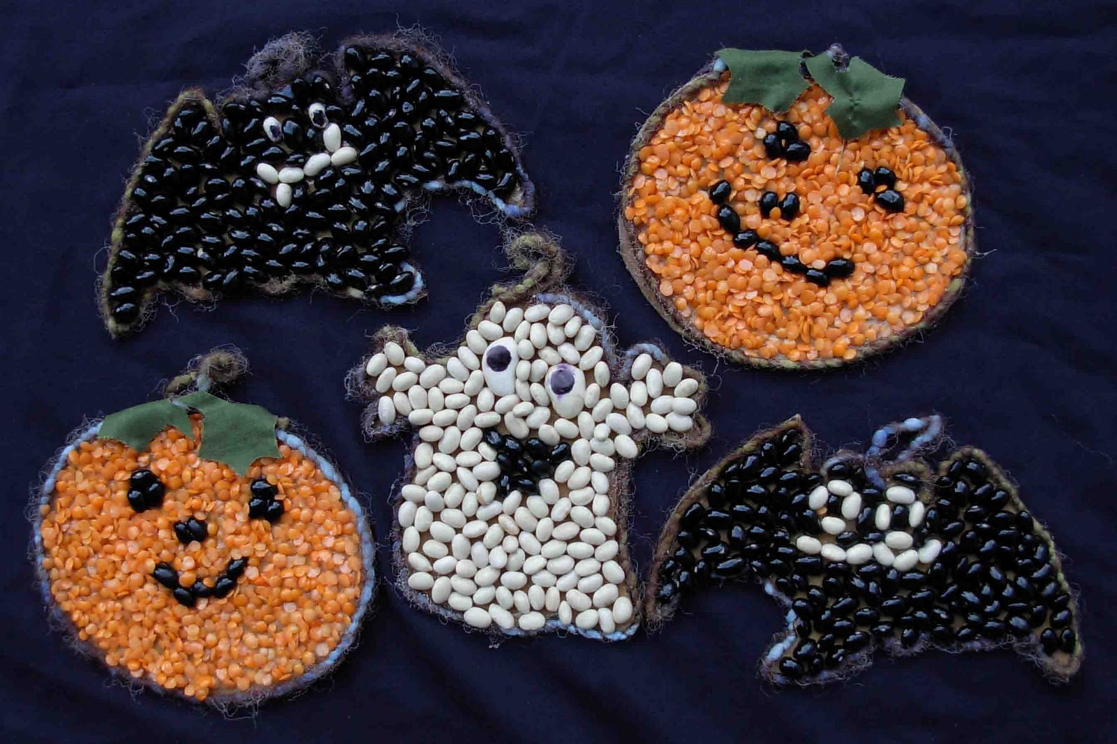 kids seed mosaic halloween craft-1